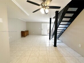 9009 NE 4th Avenue Rd in Miami Shores, FL - Building Photo - Building Photo