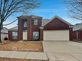 828 Sansome Dr in Arlington, TX - Building Photo