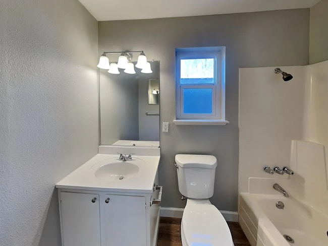 715 Whispering Bay Ln in Suisun City, CA - Building Photo - Building Photo