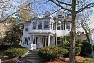 187 Central St in Somerville, MA - Building Photo - Building Photo