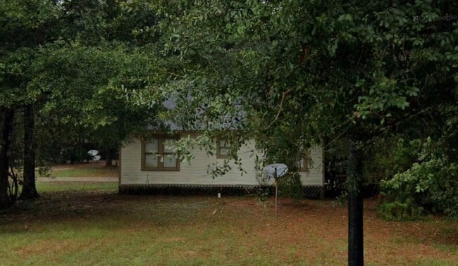 property at 416 County Rd 2212