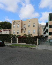 Kenmore Towers in Los Angeles, CA - Building Photo - Building Photo