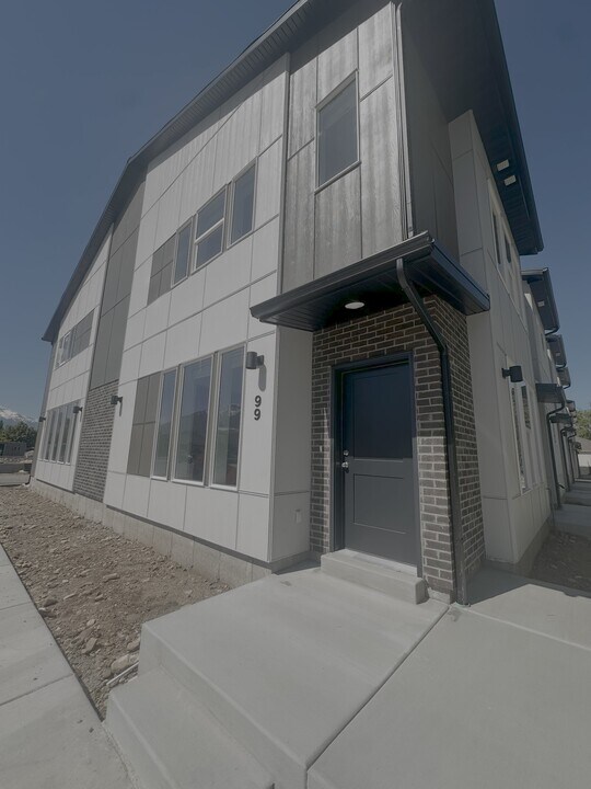 75 E 750 S in Springville, UT - Building Photo