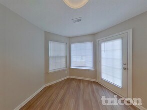 1703 Mission Oaks St in Kannapolis, NC - Foto de edificio - Building Photo