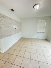 8663 NW 112th Pl in Doral, FL - Building Photo - Building Photo