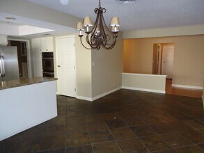2313 Cll De Nuevo in Las Vegas, NV - Building Photo - Building Photo