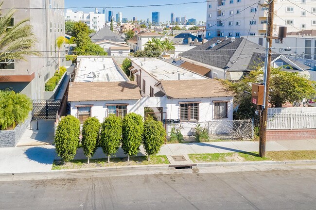 1028 Fedora St in Los Angeles, CA - Building Photo - Building Photo