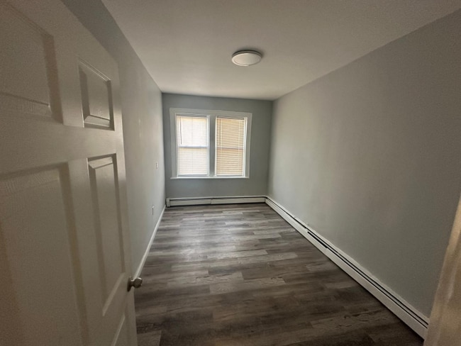 134 E Jersey St in Elizabeth, NJ - Building Photo - Building Photo