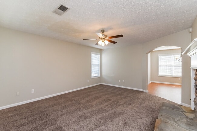3088 Heatherbrook Trce in Canton, GA - Building Photo - Building Photo