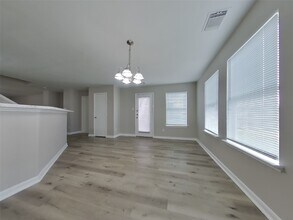 10111 Victoria Falls Ln in Houston, TX - Building Photo - Building Photo