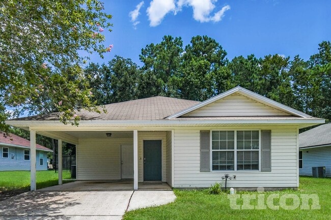 property at 2122 Center Way