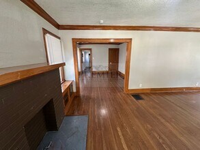 5421 Lydia Ave in Kansas City, MO - Building Photo - Building Photo