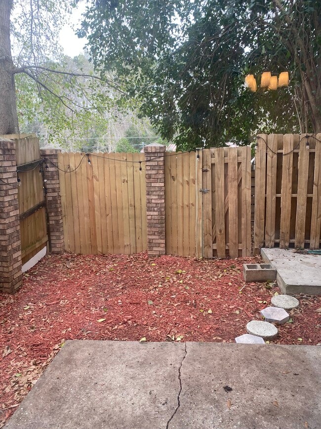 611 Acorn Grove Ct in Tallahassee, FL - Building Photo - Building Photo