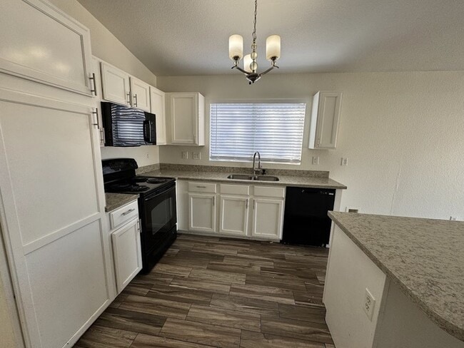 1104 E Sunland Ave in Phoenix, AZ - Building Photo - Building Photo