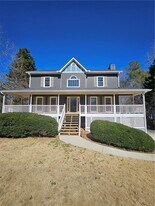 291 Sterling Trail in Powder Springs, GA - Building Photo