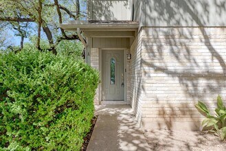 1501 Terrapin Ct in Austin, TX - Building Photo - Building Photo