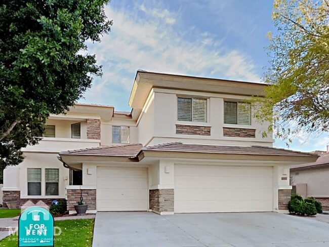 property at 4043 E Bruce Ave