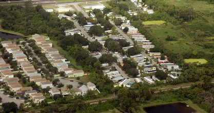 Alafaya Mobile Park in Gibsonton, FL - Building Photo - Primary Photo