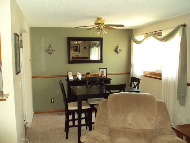 2450 Hampshire Rd in Fort Collins, CO - Building Photo - Building Photo