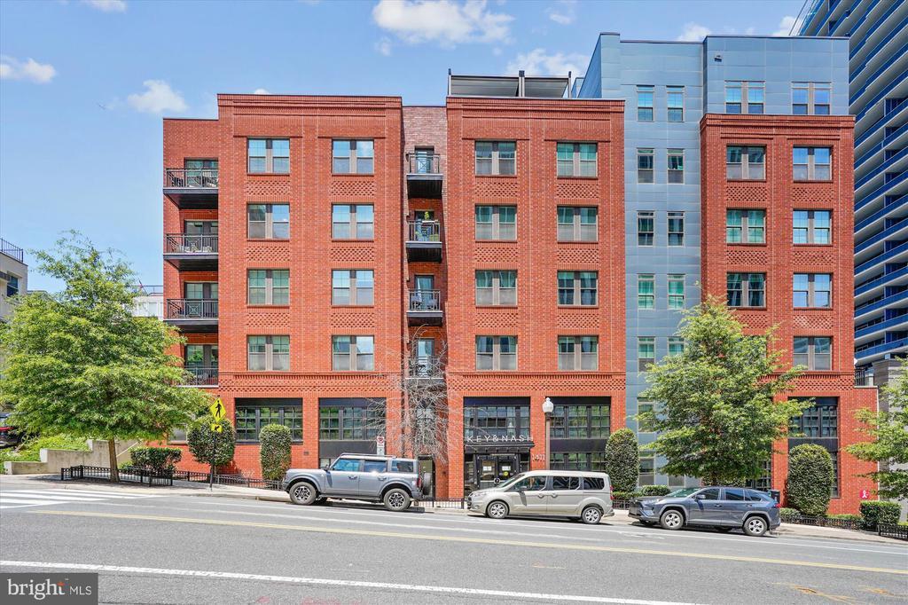1411 Key Blvd in Arlington, VA - Building Photo
