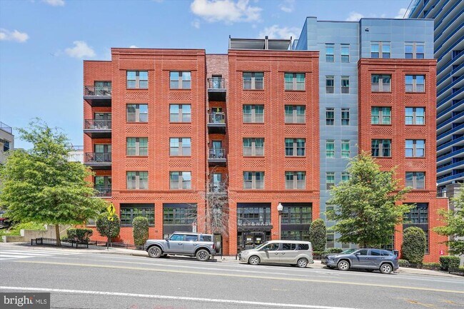 property at 1411 Key Blvd