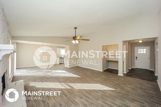 3376 Deshong Dr SW in Stone Mountain, GA - Building Photo - Building Photo