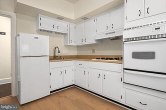 134 Gay St in Phoenixville, PA - Building Photo - Building Photo