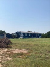 1000 Co Rd 201 in Liberty Hill, TX - Building Photo - Building Photo