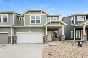 4712 N Tower Dr in Denver, CO - Building Photo