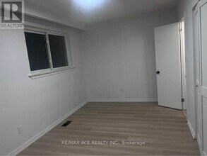 197 Greyabbey Trail in Toronto, ON - Building Photo - Building Photo