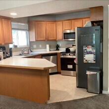 1305-1200 1200 W in Orem, UT - Foto de edificio - Building Photo
