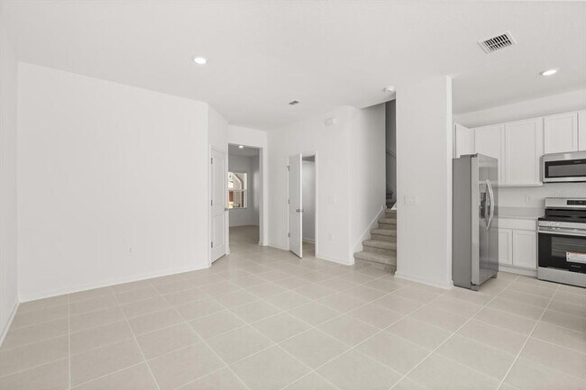 6009 Zen Wy in Clermont, FL - Building Photo - Building Photo