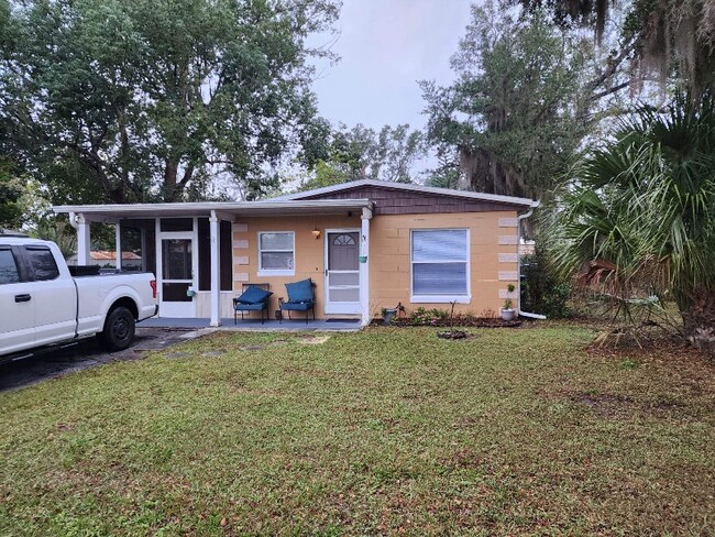 112 Kendra Ave in DeLand, FL - Building Photo - Building Photo