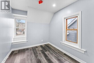 30 Division St in St Catharines, ON - Building Photo - Building Photo