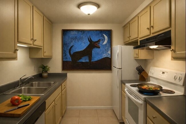 Robindale-East Apartments