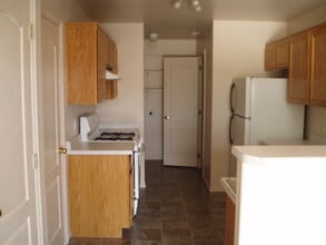 195 E Fiddlers Canyon Rd in Cedar City, UT - Building Photo - Building Photo