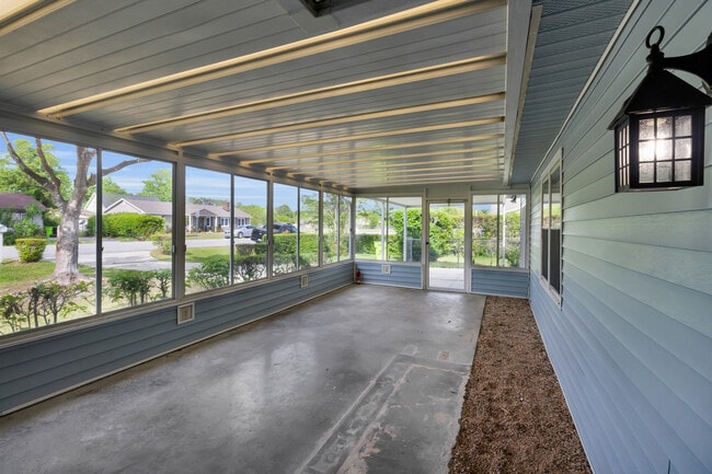 120 Tar Heel Dr in Havelock, NC - Building Photo - Building Photo