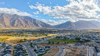 7 S Moonlit Rd in Mapleton, UT - Building Photo - Building Photo