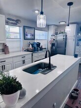 390 Saxony Way in Delray Beach, FL - Building Photo - Building Photo