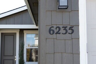 6235 W Fireline St in Meridian, ID - Building Photo - Building Photo