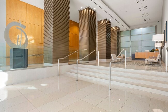 575 Sixth Ave in San Diego, CA - Building Photo - Building Photo