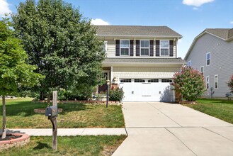 163 Mcnamara Loop in Lewis Center, OH - Building Photo - Building Photo