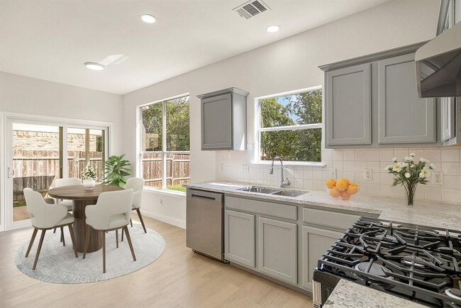 3600 Texas Topaz Dr in Austin, TX - Building Photo - Building Photo