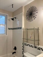 3027 Shannon Dr in Baltimore, MD - Foto de edificio - Building Photo