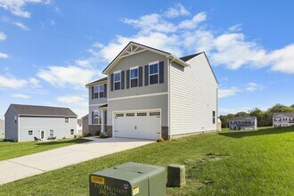 1167 Lisenbee Wy in Clarksville, TN - Building Photo - Building Photo