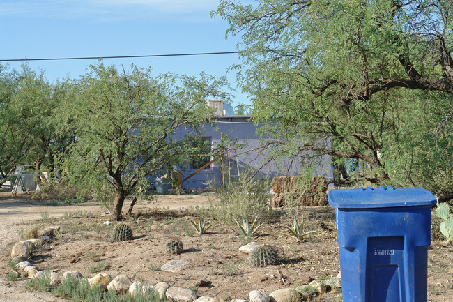 8800 E Jacaranda Way in Tucson, AZ - Building Photo - Building Photo