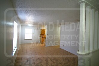2302 Hunt Dr in Killeen, TX - Foto de edificio - Building Photo