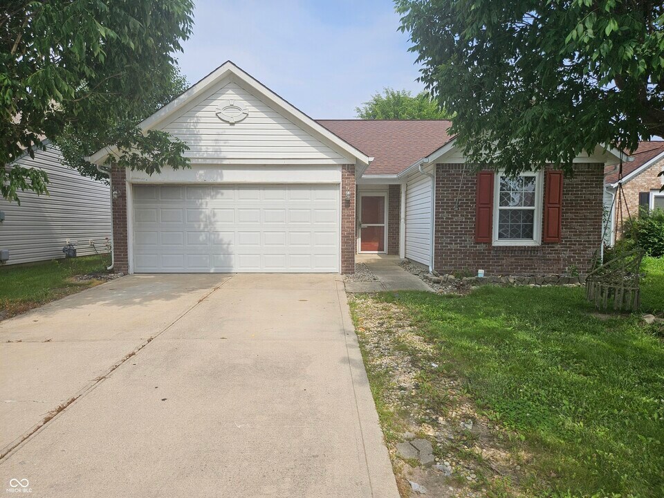 7307 Barnwell Pl in Indianapolis, IN - Building Photo