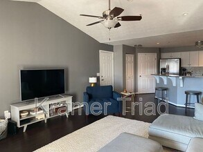 1384 Heatherwood Ln in Ann Arbor, MI - Building Photo - Building Photo