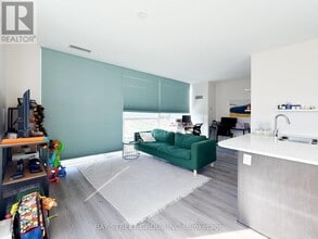 339 Rathburn Rd W in Mississauga, ON - Building Photo - Building Photo